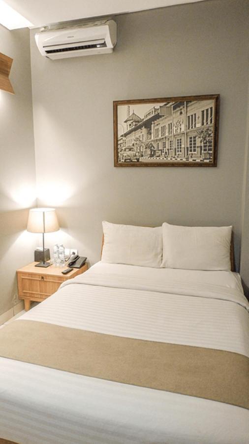 Triple Seven Bed & Breakfast Бандунг Экстерьер фото