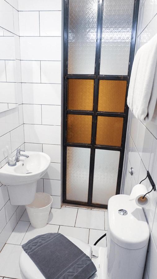 Triple Seven Bed & Breakfast Бандунг Экстерьер фото